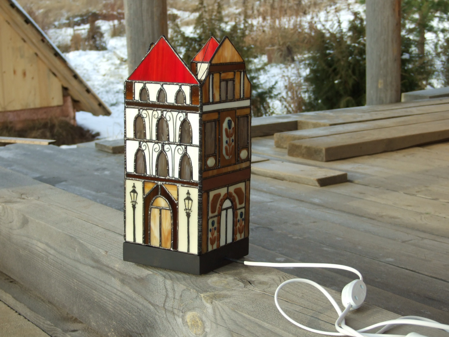 Фото 3.8. Светильник в сборе, естественное освещение