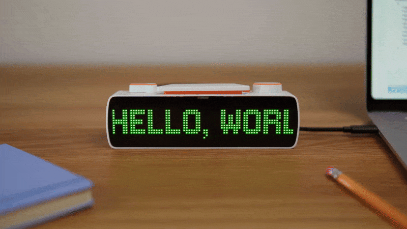 [Видео] При успешном выполнении запроса BUSY Bar выводит на экран строку "HELLO, WORLD!"