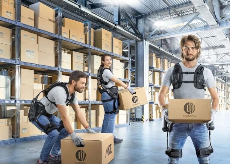 Итальянский экзоскелет Comau получил европейский статус защитного оборудования