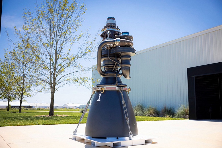 Раньше такого не было: новейший двигатель SpaceX Raptor для следующего поколения Starship взорвался прямо в момент запуска - 1 Раньше такого не было: новейший двигатель SpaceX Raptor для следующего поколения Starship взорвался прямо в момент запуска