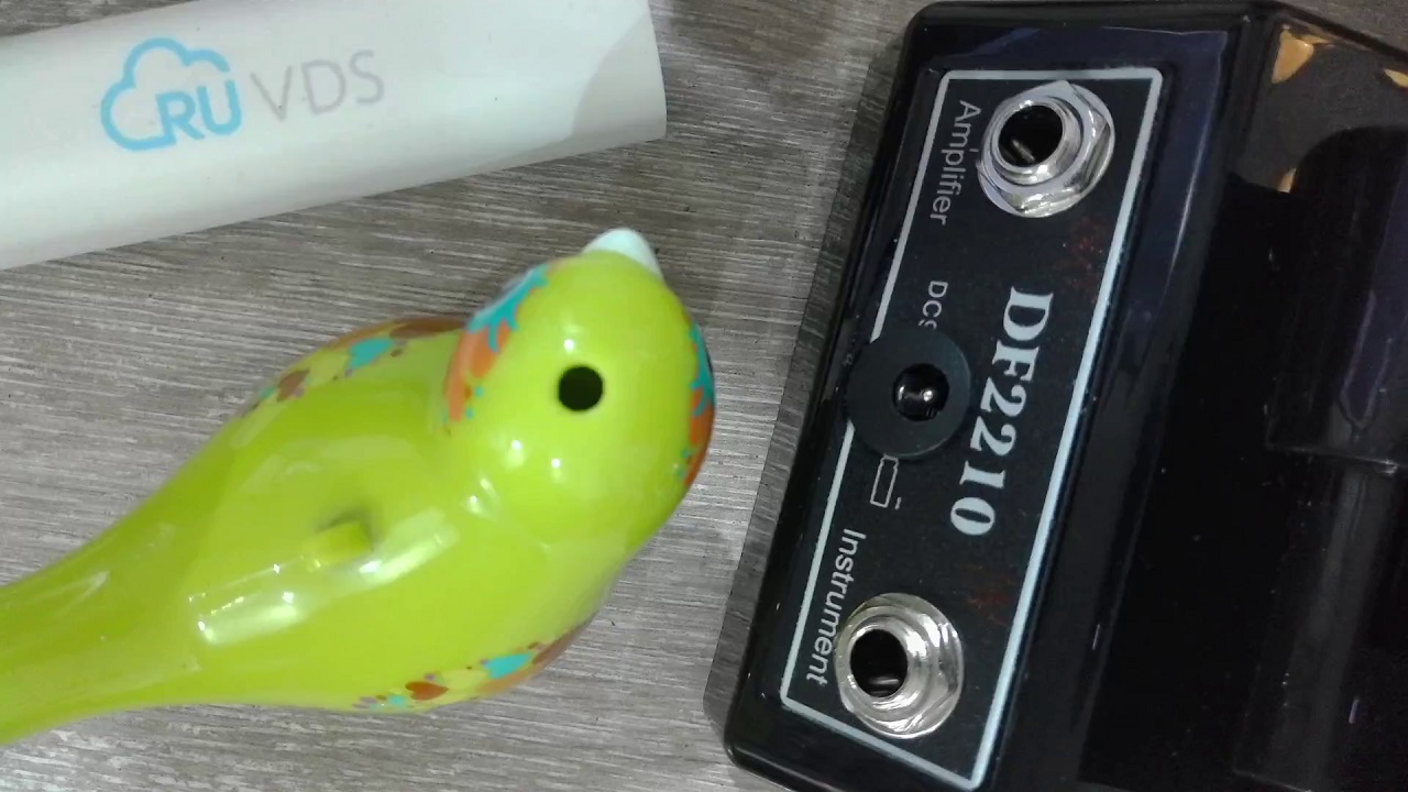 Ультрадешёвая гитарная квакушка ZORY DF2210 - 16