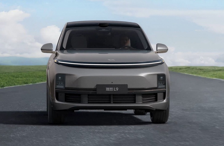 Счёт идет на десятки тысяч. В России рекордные продажи гибридов и электромобилей, самые популярные &mdash; Li Auto и Zeekr