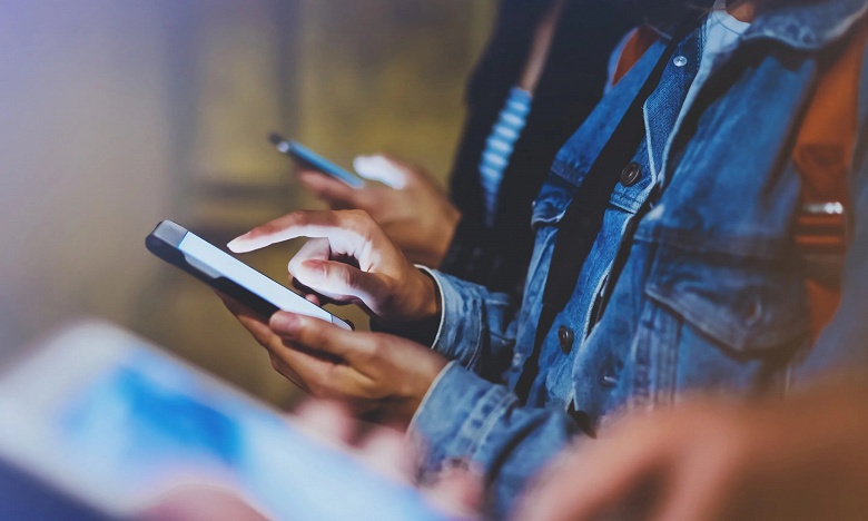 В WhatsApp появятся «сторонние чаты» с другими мессенджерами. Но только в Евросоюзе - 1 В WhatsApp появятся «сторонние чаты» с другими мессенджерами. Но только в Евросоюзе