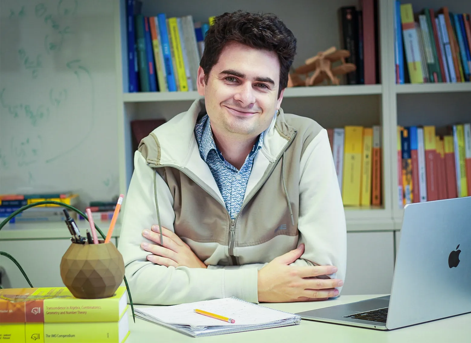 Обнаружена первая фигура, не способная пройти через саму себя - 5