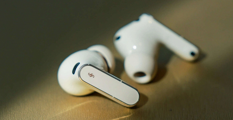 Звук без потерь, ИИ-шумоподавление и скорость передачи в 8 раз выше Bluetooth. Huawei готовит к выпуску наушники FreeBuds Pro 5
