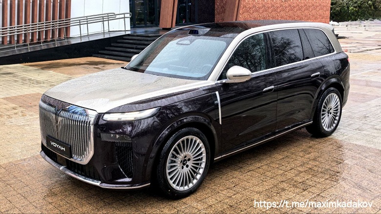 Новейший флагман с изменяемым клиренсом и запасом хода 1200 км представили одновременно в Китае и России: первые Voyah Taishan уже прибыли в Москву