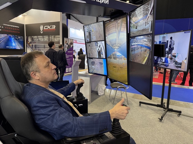 Симуляторы отдыхают: в России представили уникальный киберкран, которым можно управлять за 1000 км - 1 Симуляторы отдыхают: в России представили уникальный киберкран, которым можно управлять за 1000 км