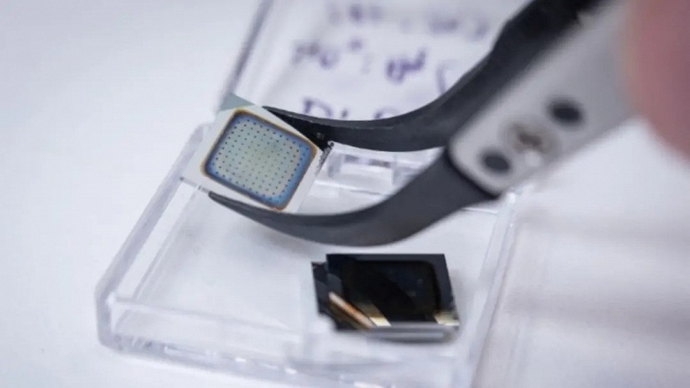 Искусственный нейрон приближает роботов к человеческому сознанию