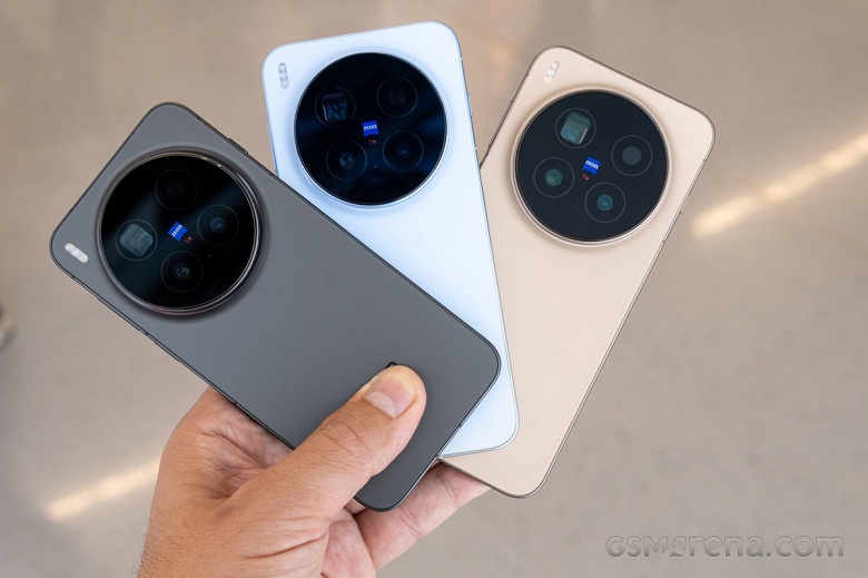 Две камеры по 200 Мп и огромный датчик для сверхширокоугольной камеры. Это всё приписывают Vivo X300 Ultra