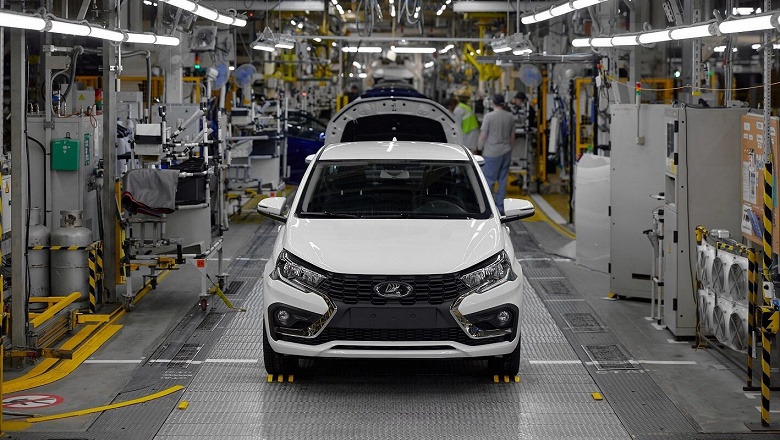 На бывшем заводе Nissan в 2025 году соберут более 3000 Lada Iskra