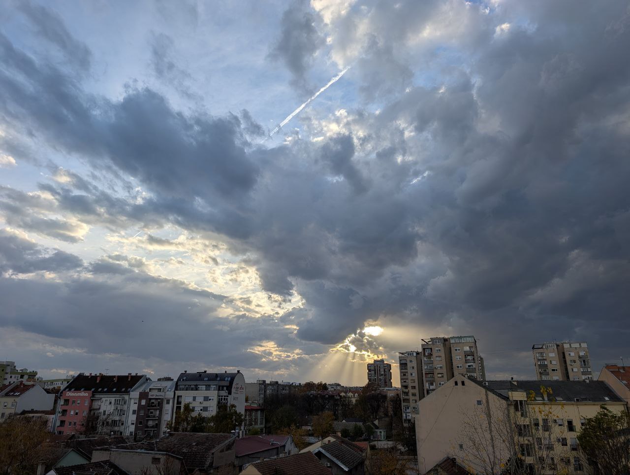 Вид из окна нашей квартиры  