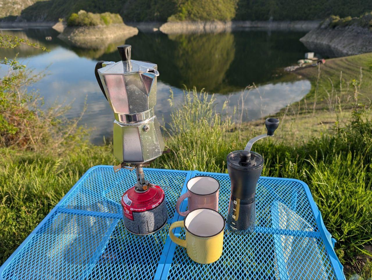  Летом лучше уезжать за город, чтобы спастись от жары