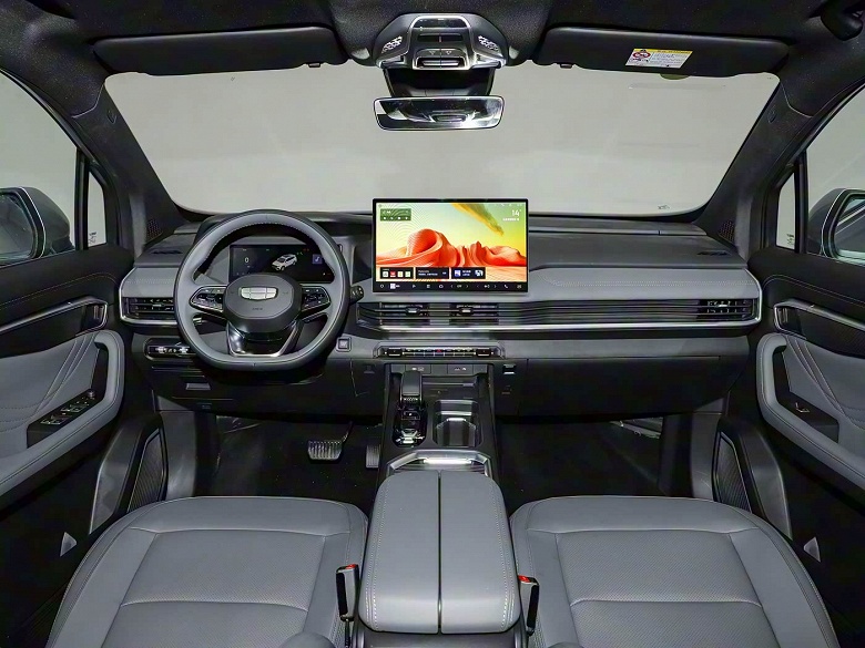 Обновленный Geely Okavango оценили в Китае 94 тыс. юаней (1 млн рублей) &mdash; в 3,5 раза дешевле, чем не обновленный Okavango в России