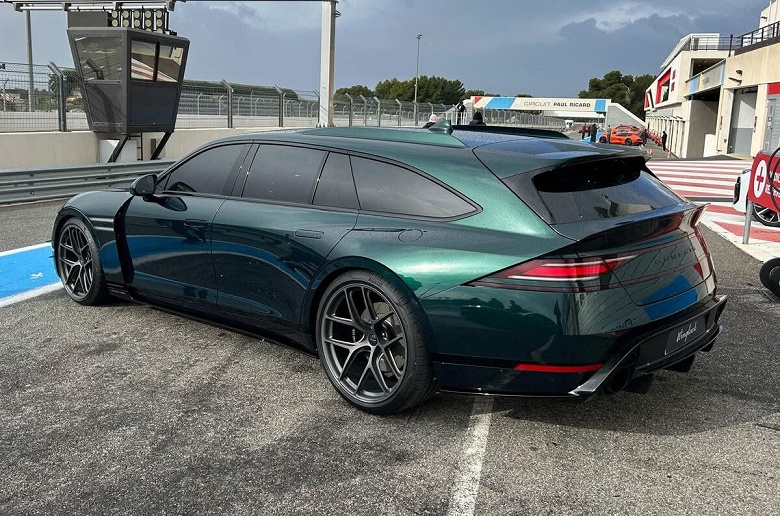 Премиум-бренд Hyundai представил роскошный &laquo;вагон&raquo;: яркий спортивный универсал Genesis G90 Wingback мог бы стать конкурентом Mercedes-Benz E-Class Estate и BMW 5-Series Touring