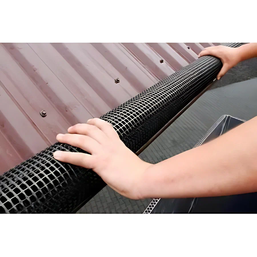 Такая сетка отлично спасает от крупного мусора