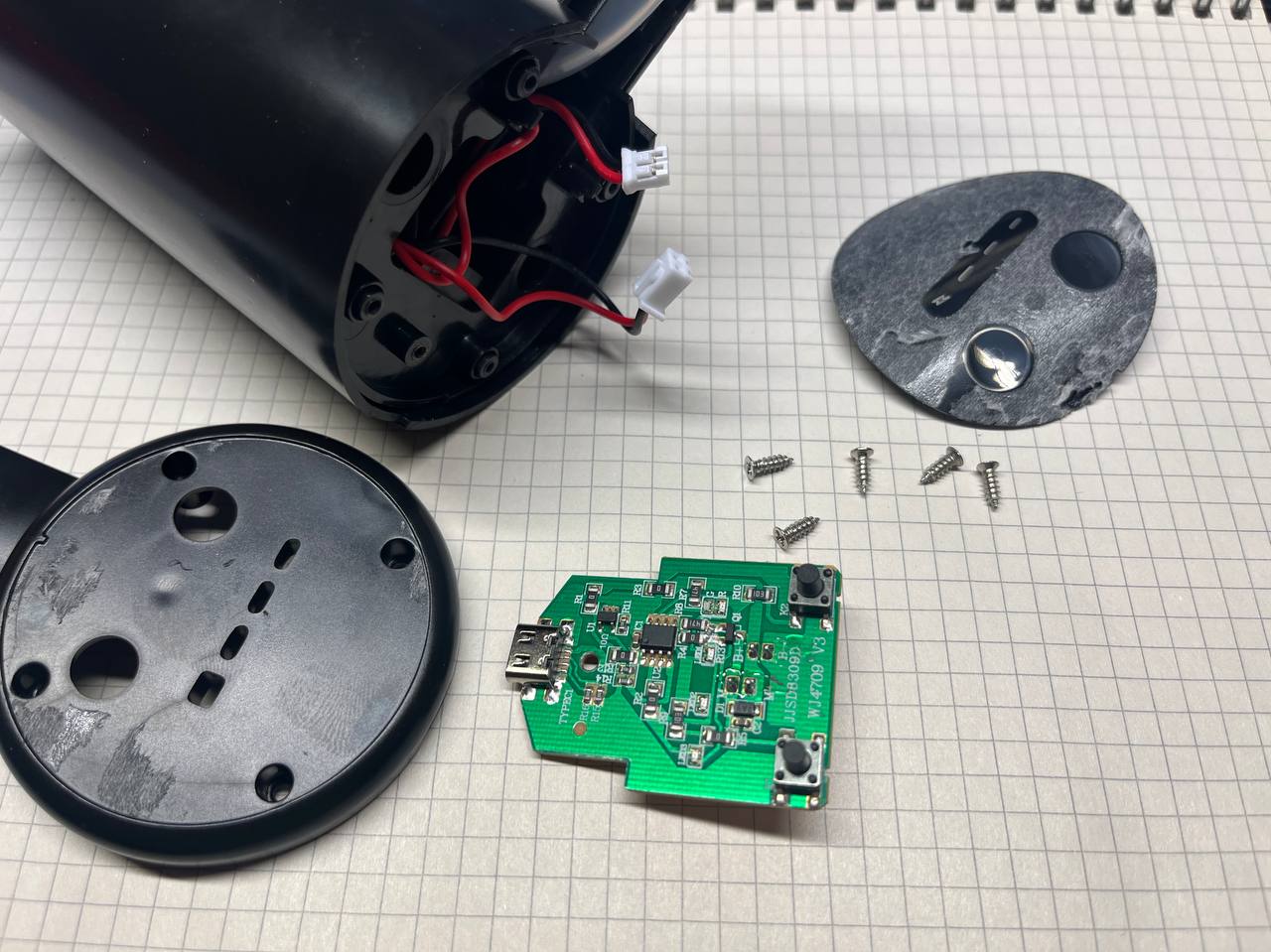 Рис.1. Разобранная помпа. Рис.1. Разобранная помпа.