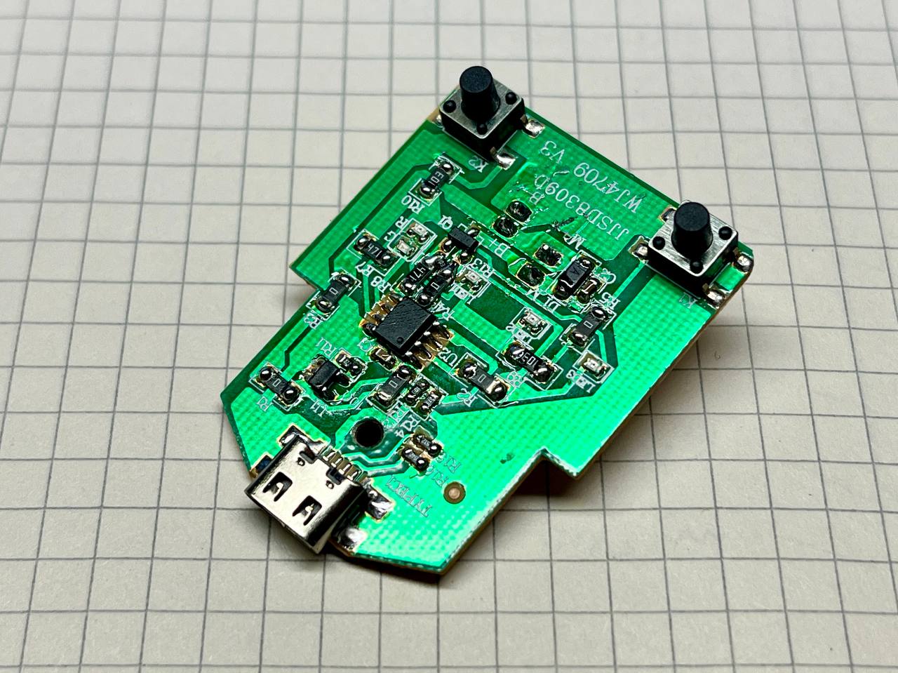 Рис.2. Пропаянная паяльником плата.