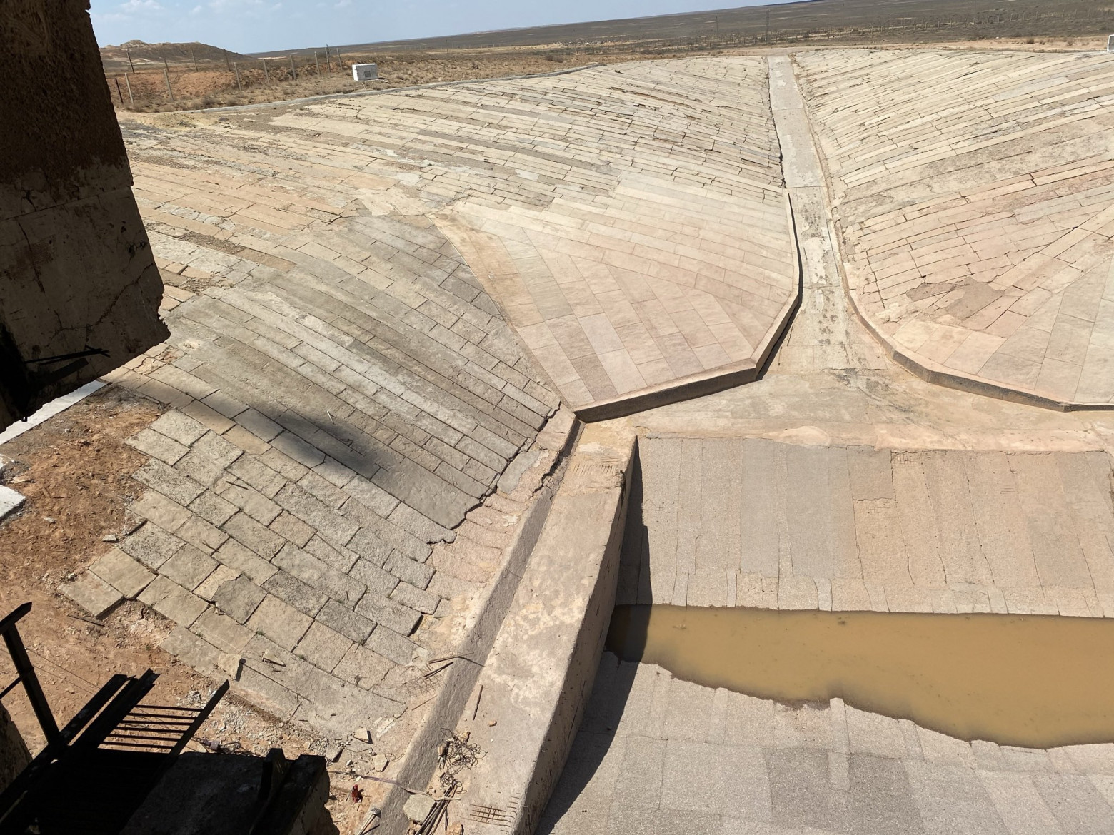 Разбор инцидента с разрушением кабины обслуживания стартового комплекса 31-6 на Байконуре - 8 Разбор инцидента с разрушением кабины обслуживания стартового комплекса 31-6 на Байконуре - 8