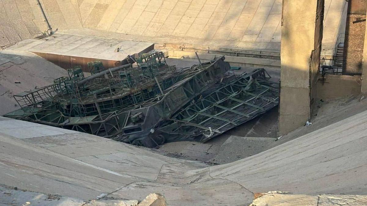 Разбор инцидента с разрушением кабины обслуживания стартового комплекса 31-6 на Байконуре - 1 Разбор инцидента с разрушением кабины обслуживания стартового комплекса 31-6 на Байконуре - 1