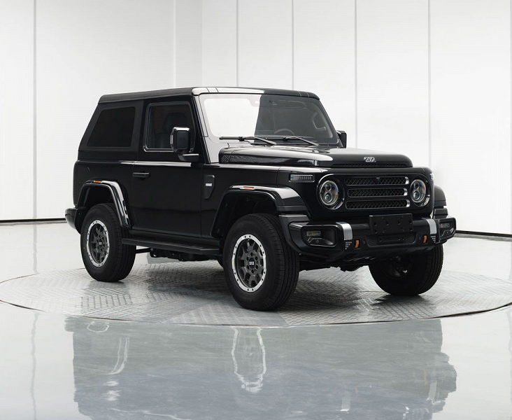 &laquo;Китайский УАЗ&raquo; превратился в &laquo;китайскую Ниву&raquo;. Представлен короткобазный внедорожник BAW 212 T10 &mdash; укороченная версия BAW 212 T01, продающегося в России