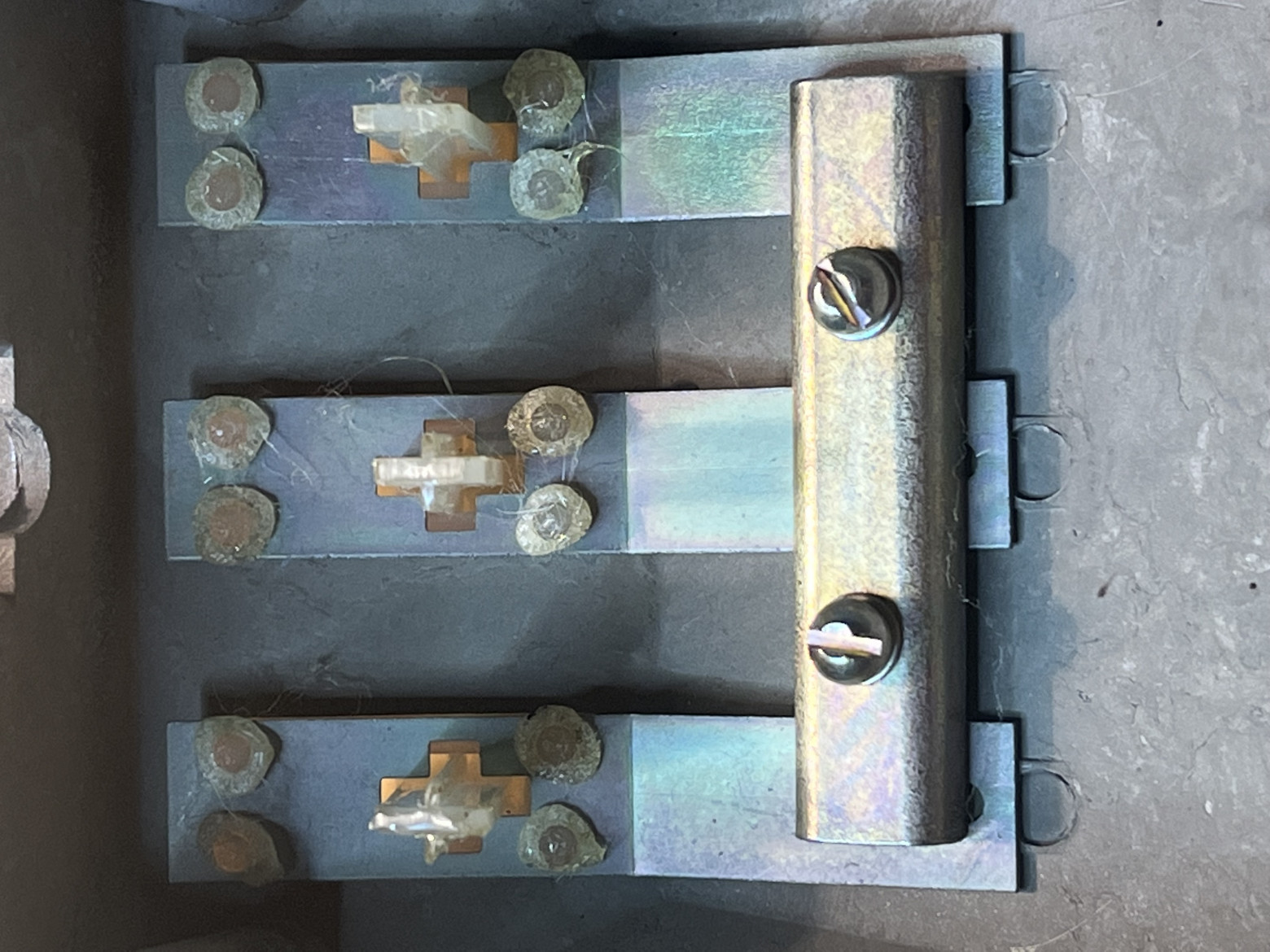 Мышь, на которую можно наступить: разбор ЕС 1845.А000 с защитой от ПЭМИН - 6