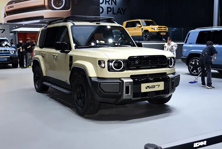 5-метровый внедорожник с полным приводом, 456 л.с. и запасом хода более 1200 км &mdash; около 4,5 млн рублей. Названа предварительная стоимость iCaur V27 от Chery в России