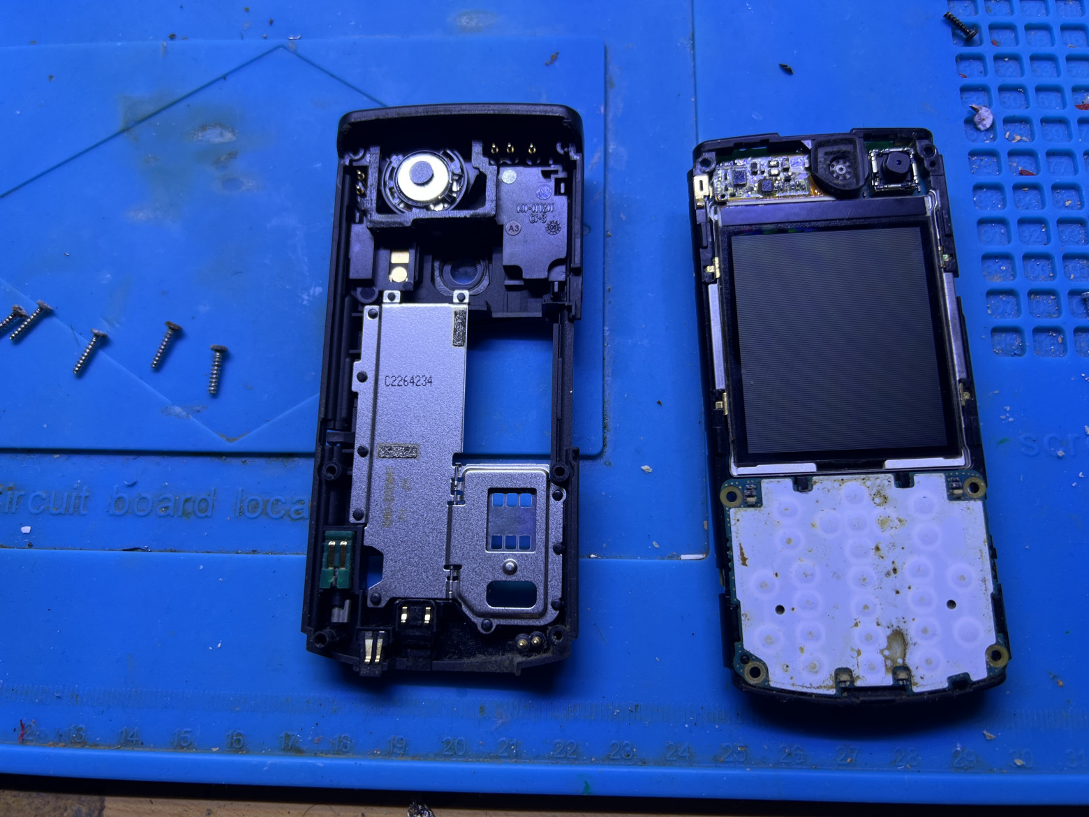 Nokia N70: почему этот смартфон стал культовым и что у него внутри - 11 Nokia N70: почему этот смартфон стал культовым и что у него внутри - 11