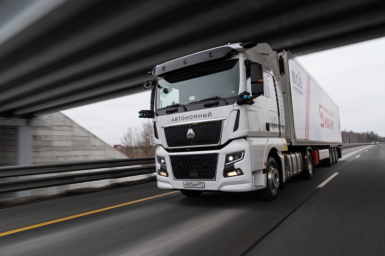 Из Питера в Казань за сутки: «Магнит» и Navio провели первые испытания ИИ-грузовика по трассе М-12 «Восток» - 1 Из Питера в Казань за сутки: «Магнит» и Navio провели первые испытания ИИ-грузовика по трассе М-12 «Восток»