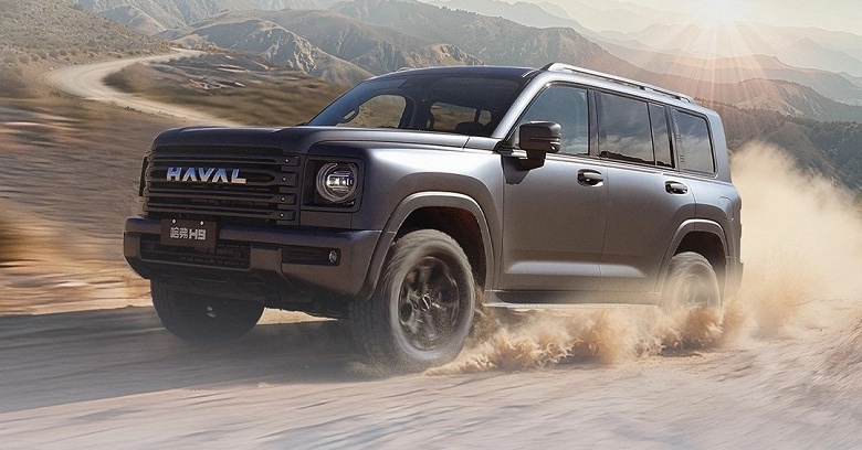 Рамный внедорожник, который продаётся в России: представлена новая версия Haval H9 с дизелем, двумя баками на 131 л и запасом хода 1400 км, пока только в Китае