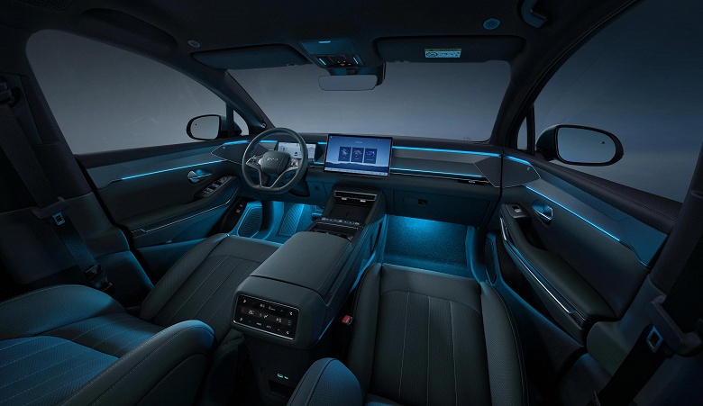 Новейший 5-метровый BYD Tang L вышел за пределами Китая. Гибридный 544-сильный внедорожник BYD Atto 8 оценили в Узбекистане в 529,8 млн сумов (3,52 млн рублей)