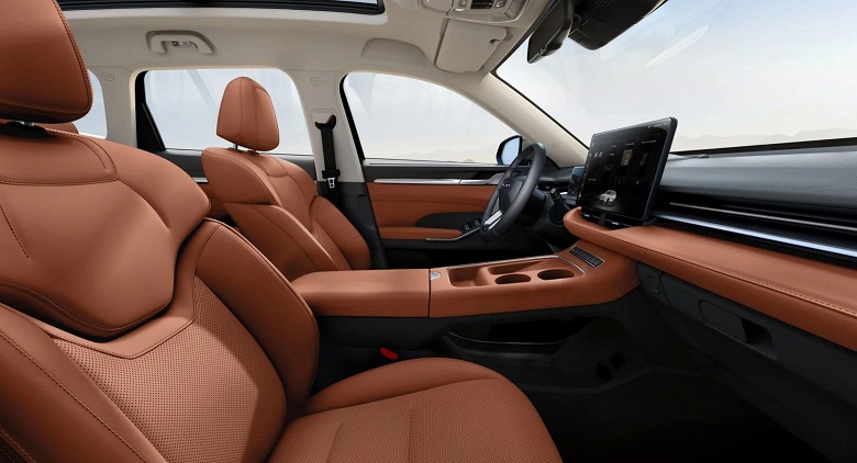 Полный привод, 9-ступенчатая коробка передач и 238 л.с. &mdash; всего 14,69 млн тенге (2,25 млн рублей). Обновленный Haval H6 местной сборки вышел на рынок Казахстана