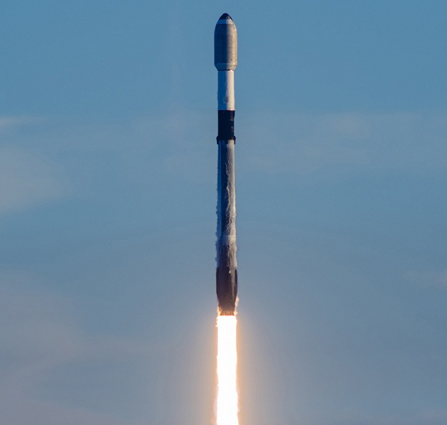 2025 год ещё не закончился, а SpaceX уже установила рекорд: компания вывела на орбиту 3095 спутников &mdash; на 1133 больше, чем за весь 2024 год
