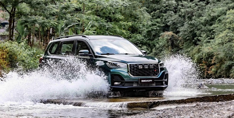 7-местный кроссовер российской сборки SWM G05 Pro подорожал: базовая версия &mdash; всё ещё 2,236 млн рублей, но остальные прибавили по 200 тыс. рублей