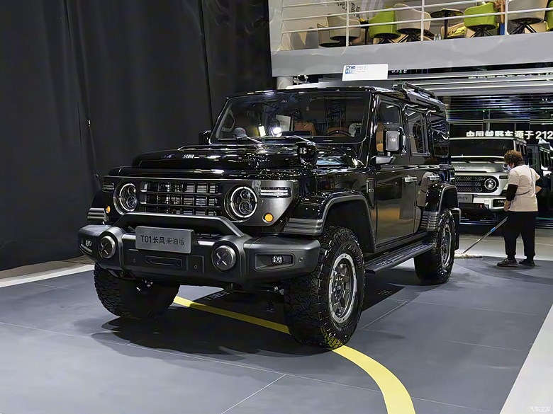 &laquo;Китайский УАЗ&raquo; получил дизельный мотор раньше &laquo;Патриота&raquo;: 1000 км на полном баке, 170 л.с., 8-ступенчатый &laquo;автомат&raquo; &mdash; всего 199 тыс. юаней (2,2 млн рублей)