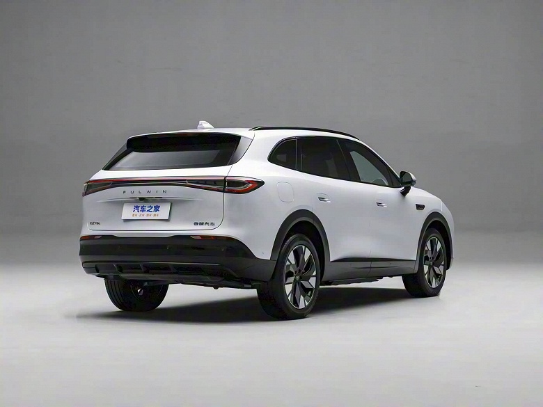 Представлен совершенно новый флагманский кроссовер Chery Fulwin T9L: 353 л.с., полный привод, автопилот, двуспальная кровать и холодильник