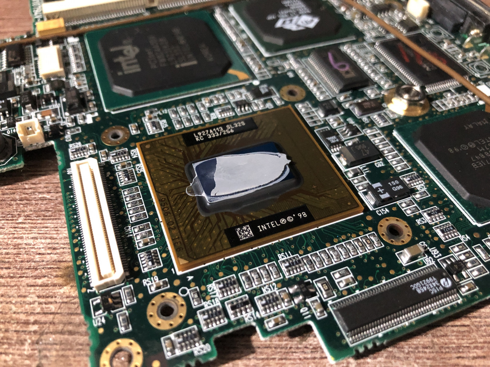 Инженерное чудо Compaq'а из 90-х… - 17