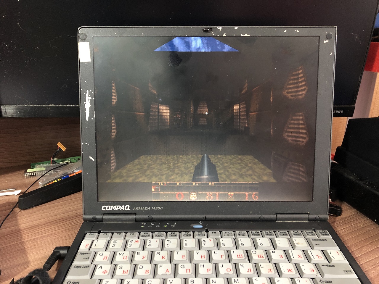 Инженерное чудо Compaq'а из 90-х… - 23