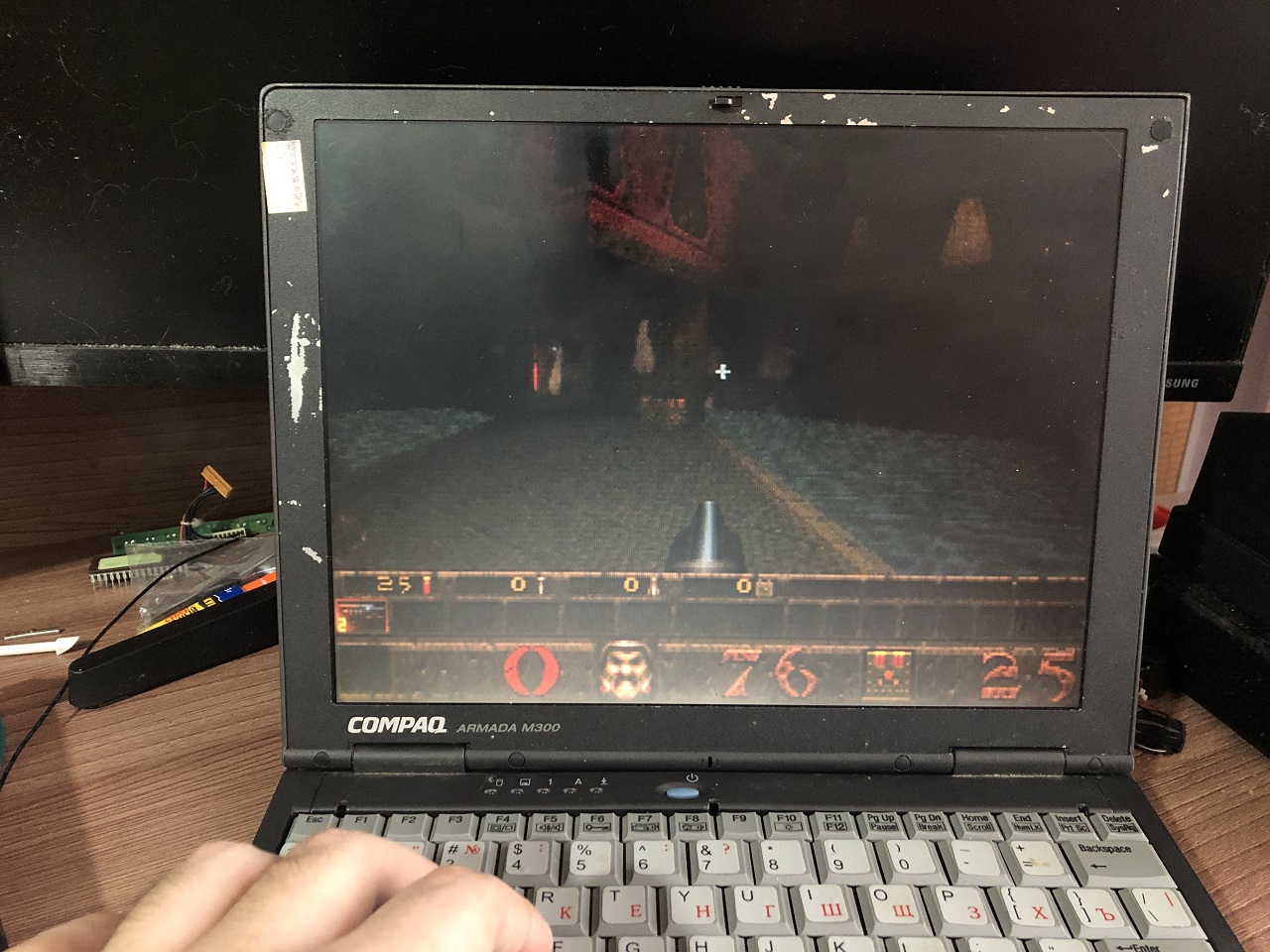 Инженерное чудо Compaq'а из 90-х… - 24