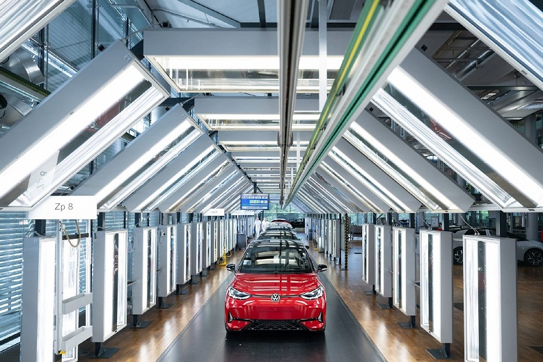 Конец эпохи: с конвейера &laquo;Стеклянного завода&raquo; Volkswagen сошёл последний автомобиль