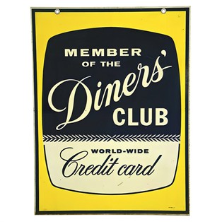 Рисунок 5. Наклейка на дверь с логотипом Diners Club    