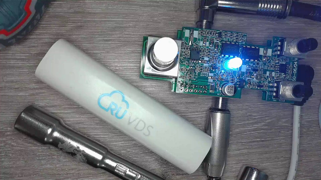 Два китайских хоруса, одинаковых с лица: сравнение и ремонт - 4 Два китайских хоруса, одинаковых с лица: сравнение и ремонт - 4