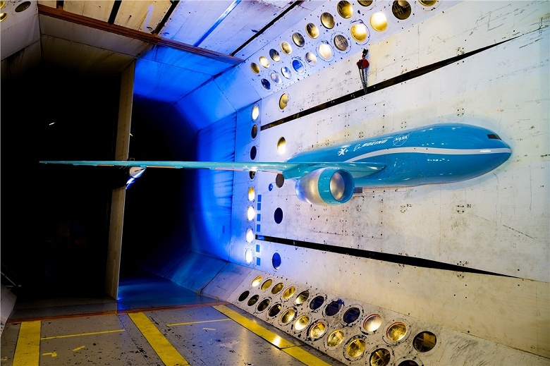 NASA и Boeing испытали &laquo;гибкое&raquo; крыло для экономичных авиалайнеров