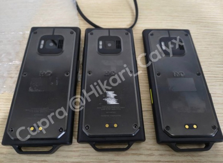 Такой же неубиваемый, как Nokia 3310, только на Android? Опубликованы живые фото кнопочного телефона Terra M: защита IP69K, 5 лет обновлений Android и 10 дней автономности - 2 Такой же неубиваемый, как Nokia 3310, только на Android? Опубликованы живые фото кнопочного телефона Terra M: защита IP69K, 5 лет обновлений Android и 10 дней автономности