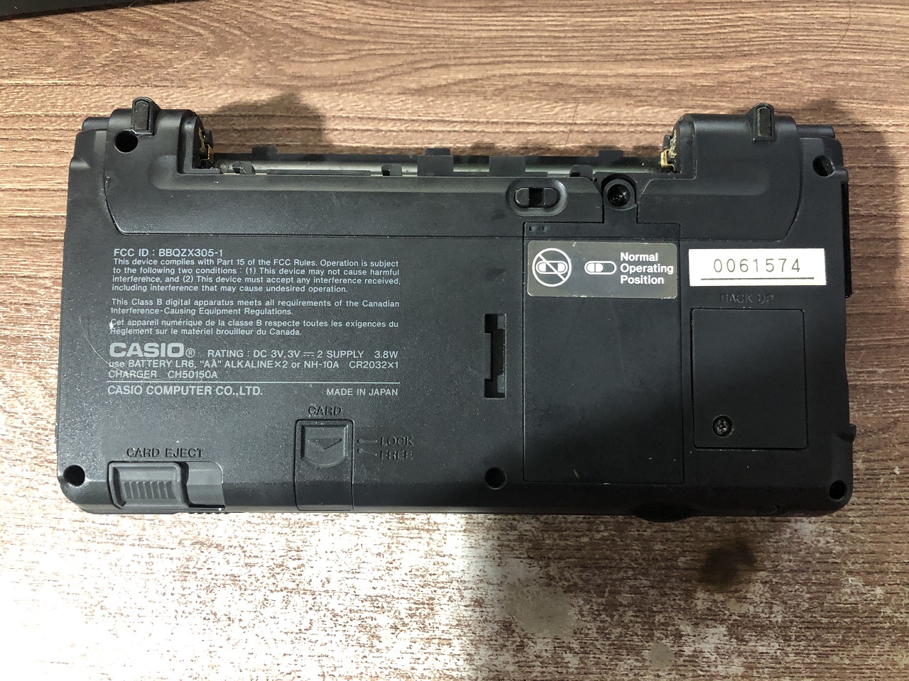 Casio A-11 — крошечный ноутбук, который работал от двух батареек… - 8