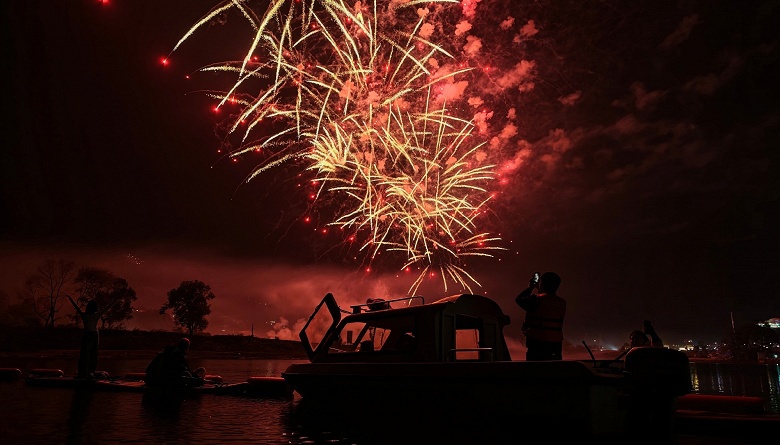 Чемпион ночной съёмки нового поколения. Xiaomi показала, на что способна камера Xiaomi 17 Ultra