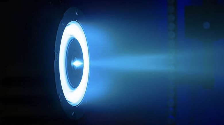 Новые двигатели NASA сделают возможными полеты к Юпитеру: L3Harris передала NASA три 12-киловаттные ионные установки AEPS