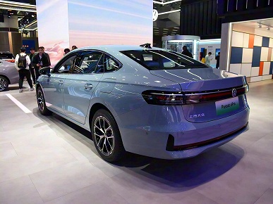 Volkswagen Passat, способный проехать 1300 км на баке бензина. Volkswagen Passat ePro выйдет на рынок в 2026 году - 2 Volkswagen Passat, способный проехать 1300 км на баке бензина. Volkswagen Passat ePro выйдет на рынок в 2026 году