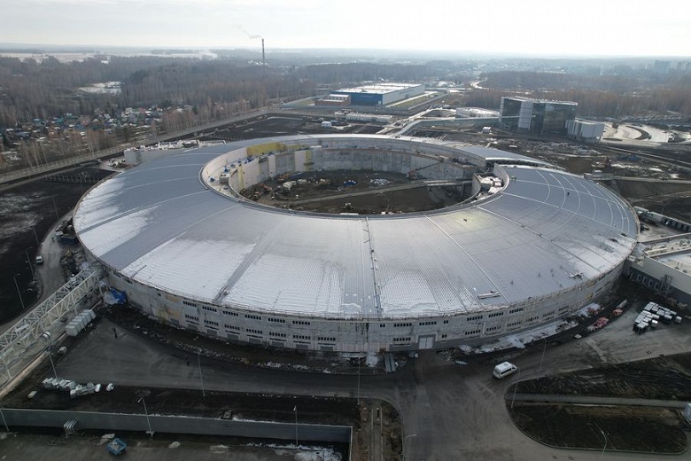 Российский мегасайенс в действии: пучок электронов с энергией 3 ГэВ переведен из бустерного синхротрона СКИФа в основное накопительное кольцо - 1 Российский мегасайенс в действии: пучок электронов с энергией 3 ГэВ переведен из бустерного синхротрона СКИФа в основное накопительное кольцо