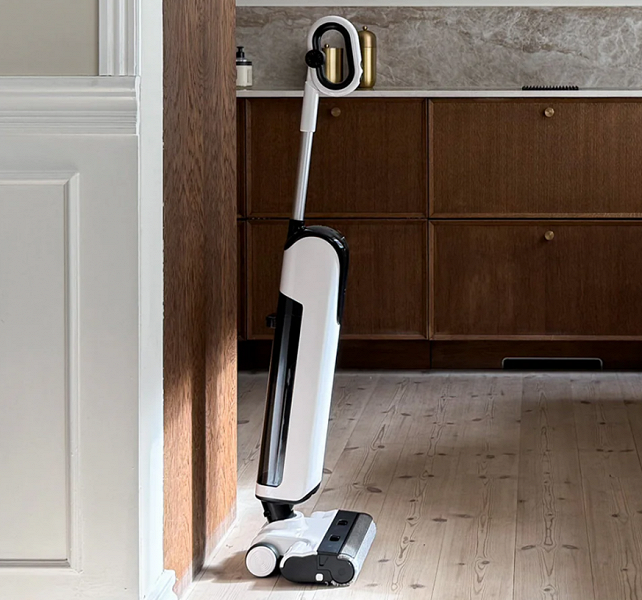 &laquo;Вы хотите&raquo;, с официальной гарантией. Пылесосы новейшего бренда Uwant &mdash; сразу с большими скидками &mdash; появились в &laquo;М.Видео&raquo; 