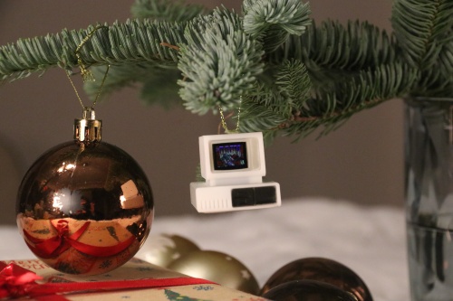 Ёлочная игрушка, на которой запустили Doom - 10 Ёлочная игрушка, на которой запустили Doom - 10